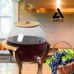 کلمن شیشه ای پایه چوب دسته دار طرح ماکان شیشه ساده